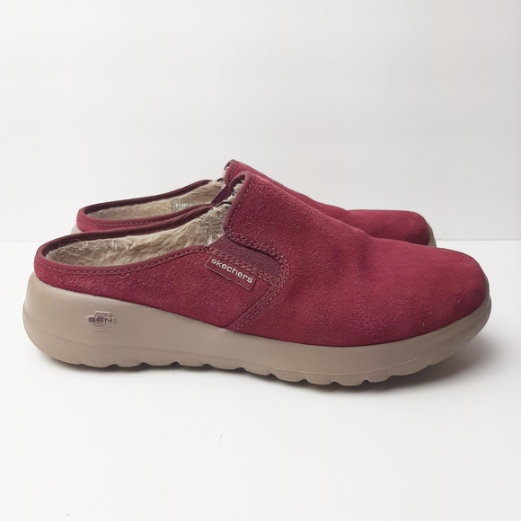 skechers leather slippers
